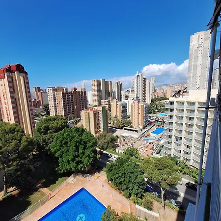 Beautiful 2 Bedrooms Aparatament דירה *