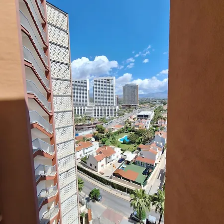 דירה Beautiful 2 Bedrooms Aparatament