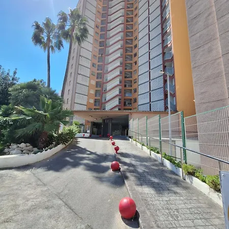 דירה Beautiful 2 Bedrooms Aparatament