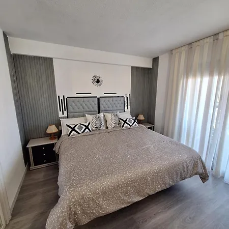Beautiful 2 Bedrooms Aparatament Apartment