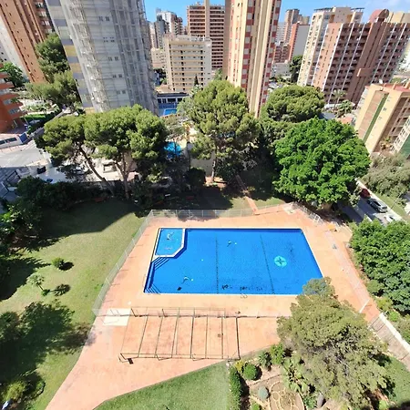 Apartment Beautiful 2 Bedrooms Aparatament *